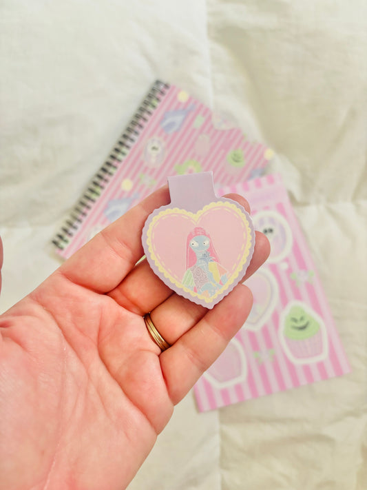 Sally Magnetic Bookmark