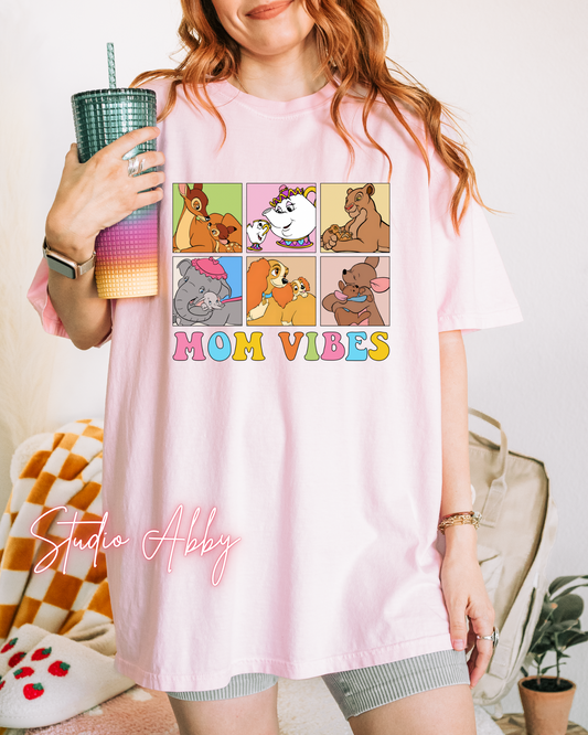 Mom Vibes Pink T-shirt